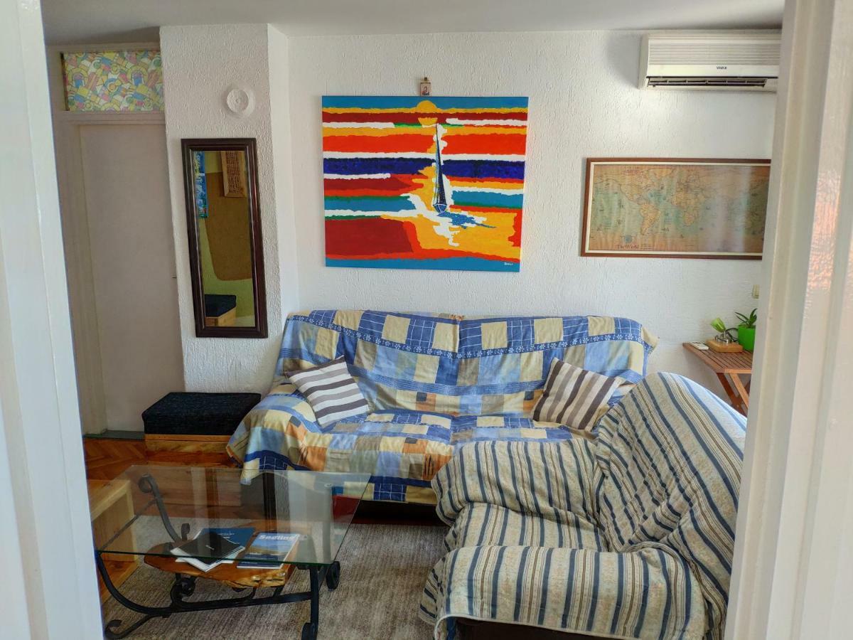 Apartman La Siesta Бар Экстерьер фото